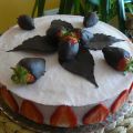 Tarta Mousse de Fresa con Corazón de Nata