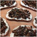 Tosta de Queso en Crema y Champiñones
