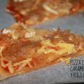 PIZZA DE CEBOLLA CARAMELIZADA Y RULO DE CABRA