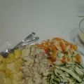 CREMA DE VERDURAS Y POLLO AL VAPOR CON SALSA[...]