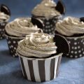 CUPCAKES DE OREO CON OREO