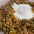 GUISANTES CON TOMATE Y QUESO