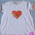 CAMISETA DECORADA CON LENTEJUELAS