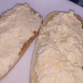 APERITIVO DE QUESO Y HUEVO AL AJO