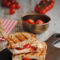 Sandwich de chorizo con queso
