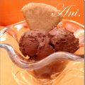 Helado cremoso de chocolate