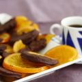 Naranjas confitadas bañadas en chocolate
