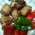 costilla de cerdo frita con pimientos fritos ([...]