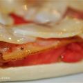Montadito de bacon y bacalao ahumado