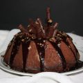 Postre: bundt cake de queso y chocolate