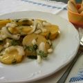 PAPAS ALIÑADAS CON CEBOLLITA Y PEREJIL