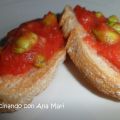 Tosta de habas con bacalao y cebolleta.