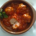 ALBONDIGAS EN SALSA TOMATE Y ALBAHACA