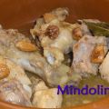 POLLO CON ALMENDRAS Y SOPA DE CEBOLLA