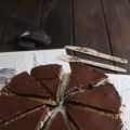 TARTA DE CHOCOLATE Y MANTEQUILLA DE CACAHUETE[...]