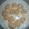 HUEVOS RELLENOS