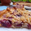 tarta de cerezas y natillas.