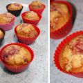 Muffins de chocolate blanco y sirope de fresa