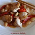 POLLO CON ALMENDRAS AL ESTILO CHINO