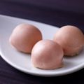 Bolitas de galletas de vainilla, crema de fresa[...]
