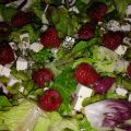 Ensalada con frambuesas y semillas