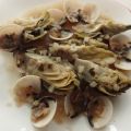 Alcachofas con almejas