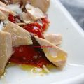 Ensalada de pimientos rojos asados y bonito