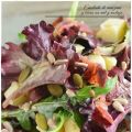 Ensalada de manzana y beicon con miel y mostaza