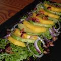 ENSALADA DE ESCAROLA Y MANGO CON VINAGRETA DE[...]