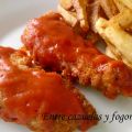 Bonito empanado en salsa de tomate