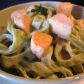 CINTAS DE PASTA CON SALMÓN