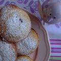 Muffins rellenos de mermelada de arándanos