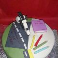 Tarta vespa y profesora, 2 en1