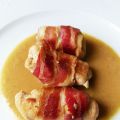 ENVOLTINIS DE POLLO Y BACÓN
