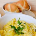 Patatas con huevos rotos