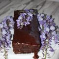 Postre: Tarta de chocolate con glaseado