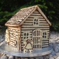 CASITA DE GALLETA DECORADA CON CHOCOLATE