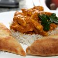 Pollo Tikka Masala con pan naan y arroz basmati