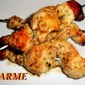 Brochetas de pavo con miel y mostaza