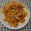 MACARRONES CON POLLO Y ALBAHACA