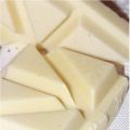 CUBIERTA DE CHOCOLATE BLANCO.