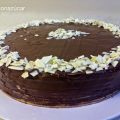 TARTA CHOCOLATÍSIMA DE NUTELA Y OBLEAS
