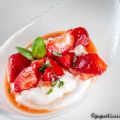 Fresas con yogur maceradas en vinagre