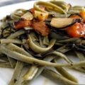 SPAGUETTI CON ALGAS Y TOMATE FRESCO