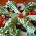 Rollitos de lechuga, jamón y queso
