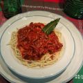 ESPAGUETIS CON CARNE DE VACUNO Y CERDO AL VINO[...]