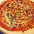 PIZZA CASERA Y AUTÉNTICA SALSA DE TOMATE[...]