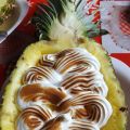 PIÑA SALTEADA CON MERENGUE TOSTADO