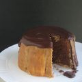 Charlota de chocolate