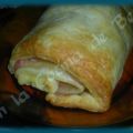 Rollo de hojaldre, jamón y queso